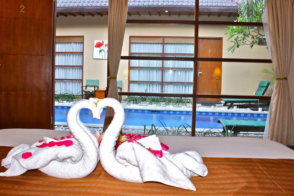 The Vie Villa Legian Екстериор снимка