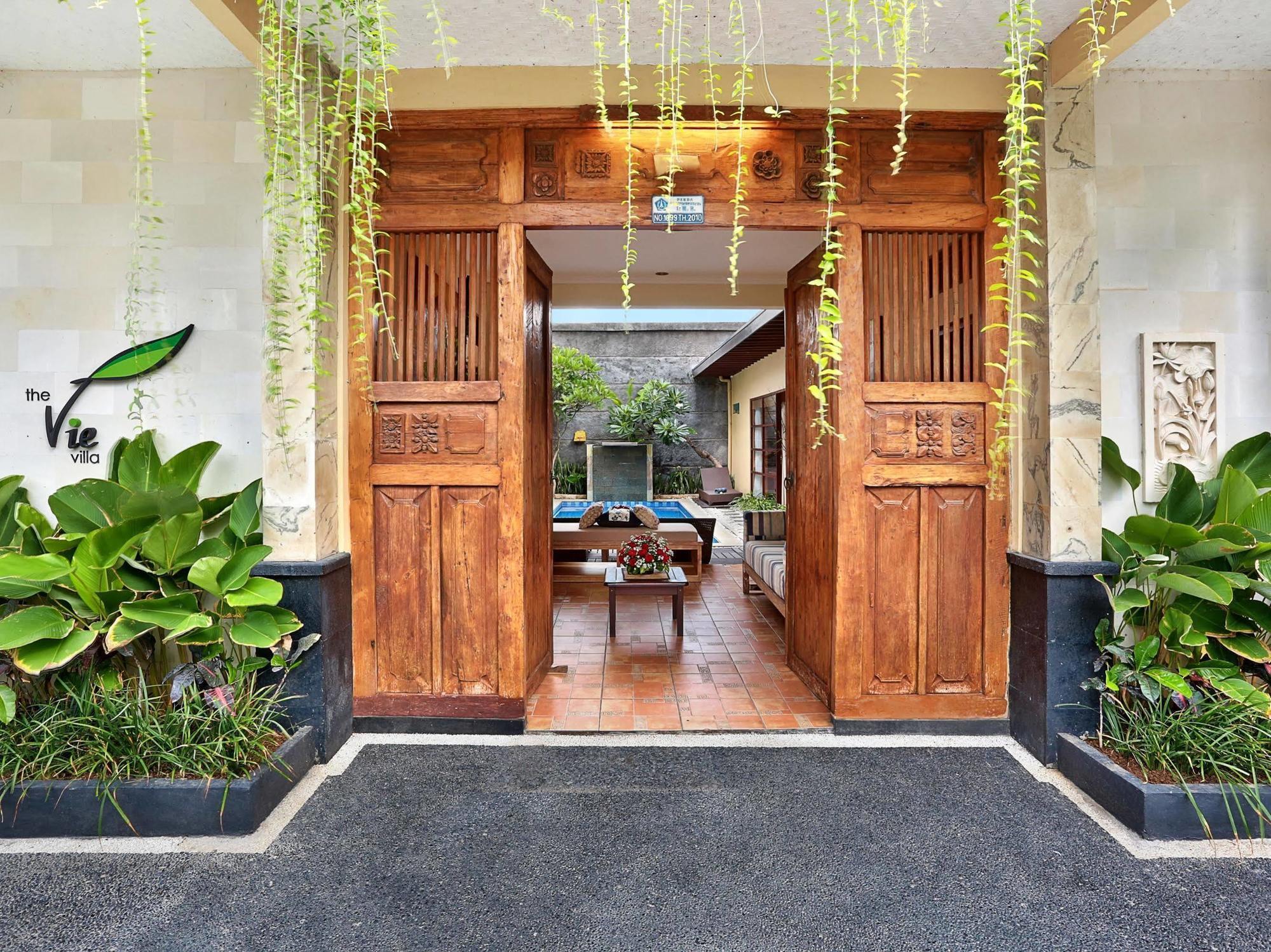 The Vie Villa Legian Екстериор снимка