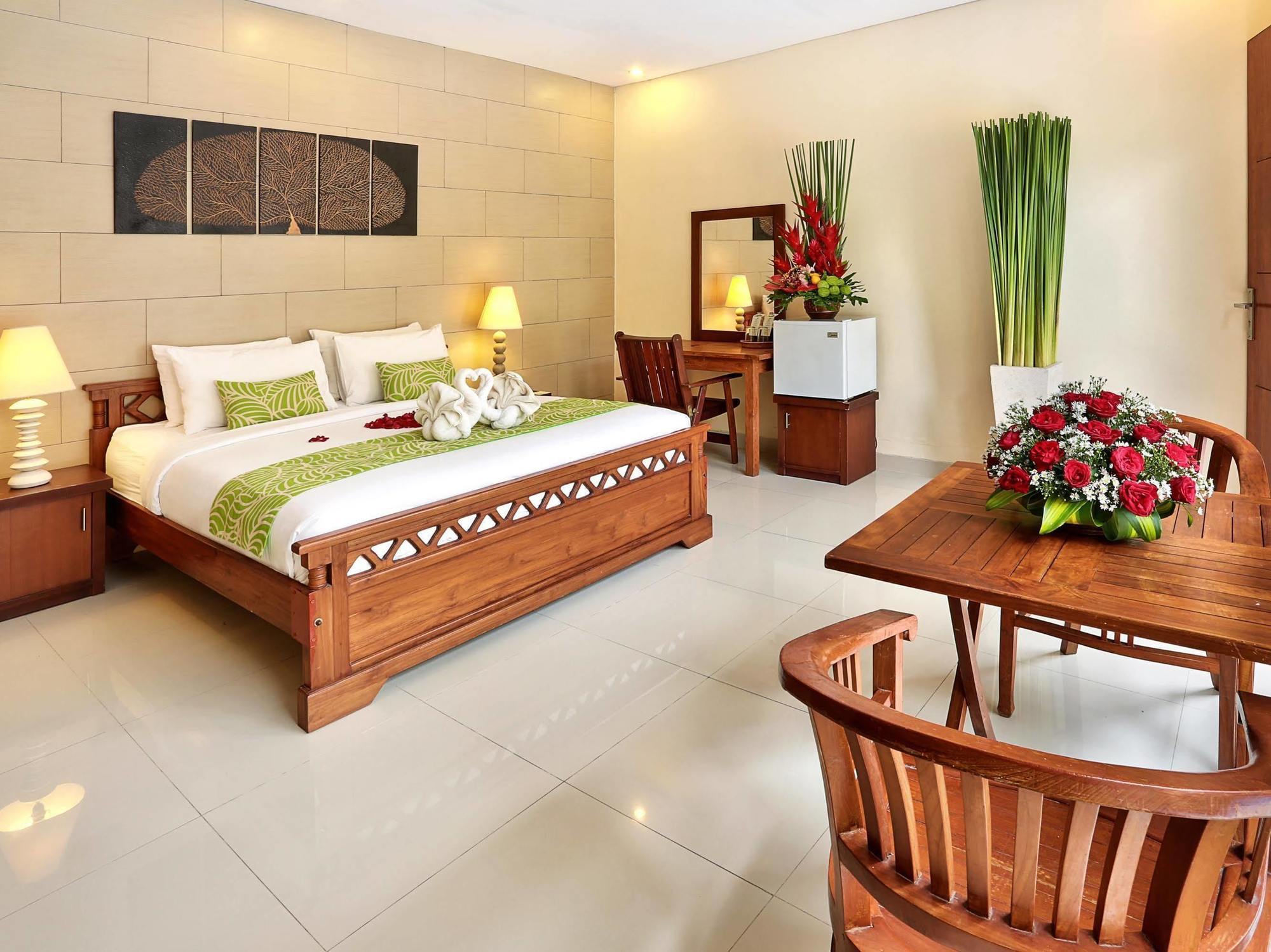 The Vie Villa Legian Екстериор снимка